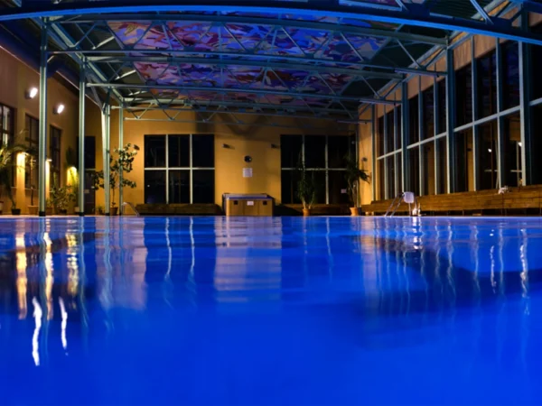 Wellness a trojchodová večera pre dvoch v Kaštieli Mojmírovce ****