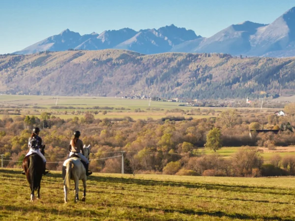 Vychádzka na koňoch v Slovenskom raji pre 2 osoby