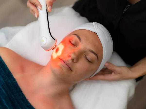 Beauty body institute: Darčekové poukážky na kozmetické a telové ošetrenia