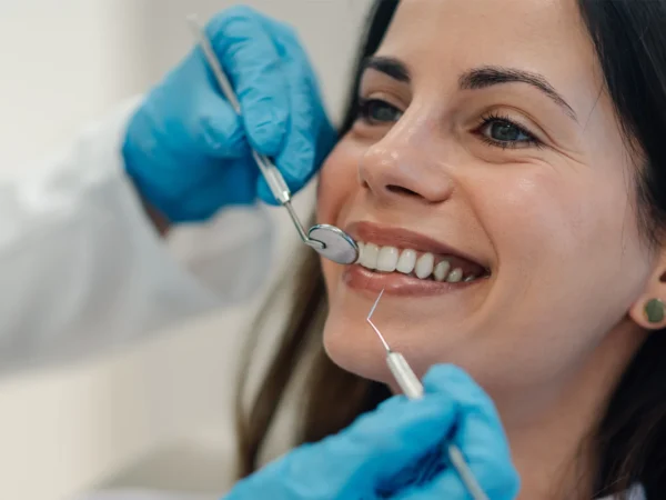 Dentálna hygiena s pieskovaním pre deti aj dospelých