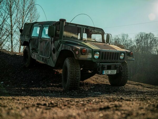 Jazda autom Hummer H1