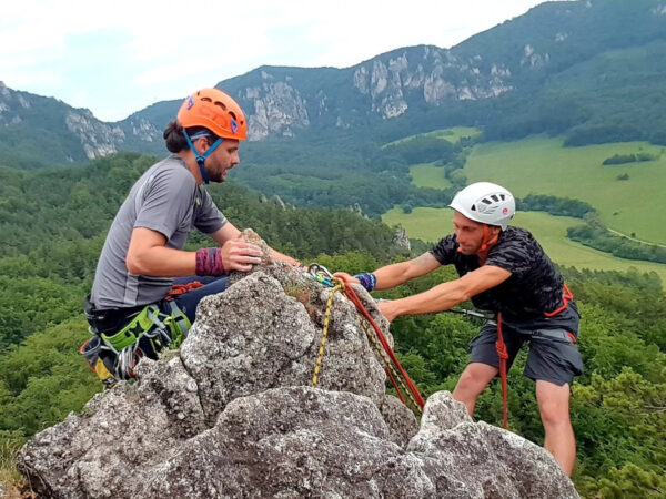 Kurz lezenia na skalách