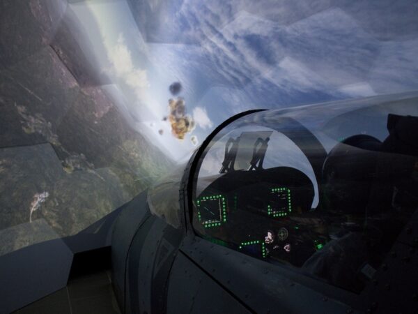 Letecký simulátor stíhačky F/A-18 Hornet