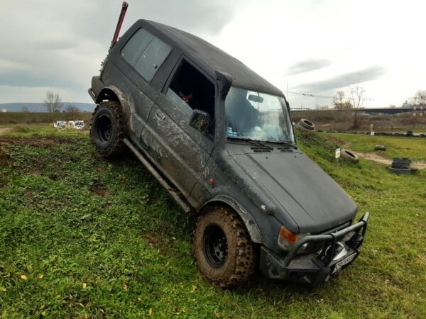Offroad jazda na Mitsubishi Pajero