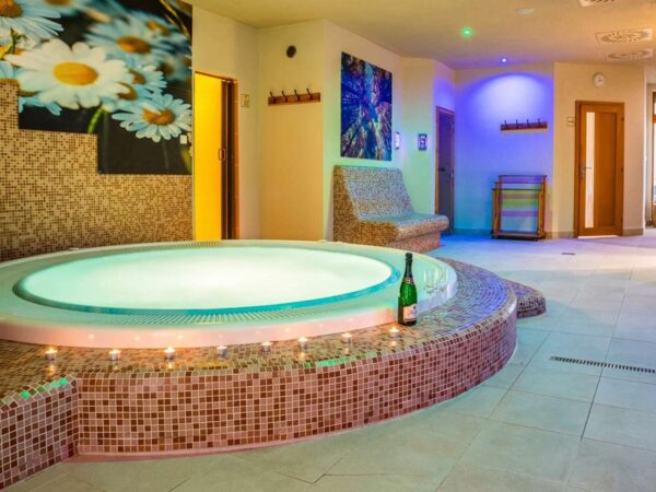 Vstup do wellness, bazéna a masáž podľa výberu v Sojka Resorte v Malatínach