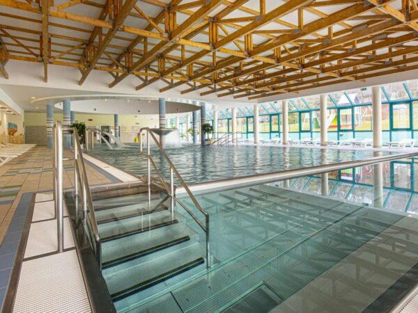 Hotel Alexander **** v Bardejovských kúpeľoch s plnou penziou, neobmedzeným wellness a kúpeľnými procedúrami