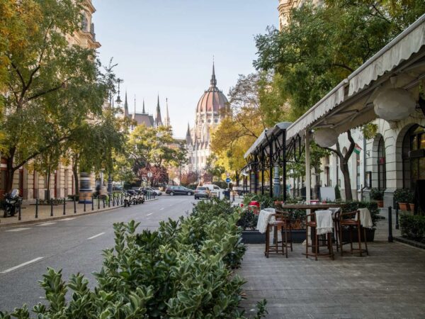 Wellness Hotel Rubin**** v pokojnej zelenej časti Budapešti s bazénom, vírivkou a množstvom sáun