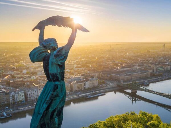 Budapešť na dlani – 4-hviezdičkový City Inn Budapest s raňajkami neďaleko centra