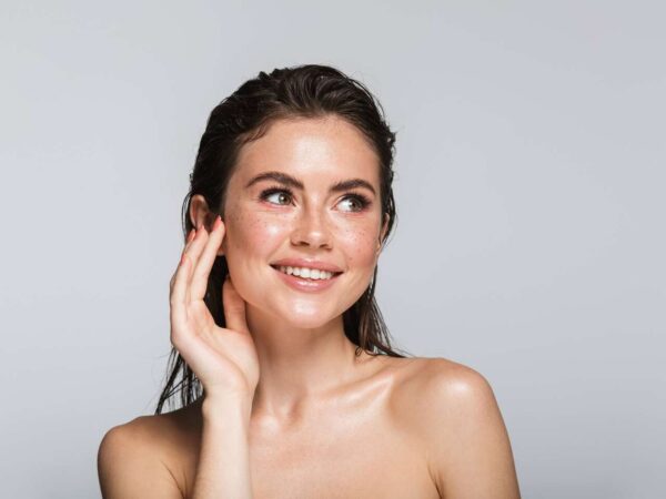 Beauty trend, ktorý mení pravidlá hry – ošetrenie Salmon DNA v 24 ESTHETIC