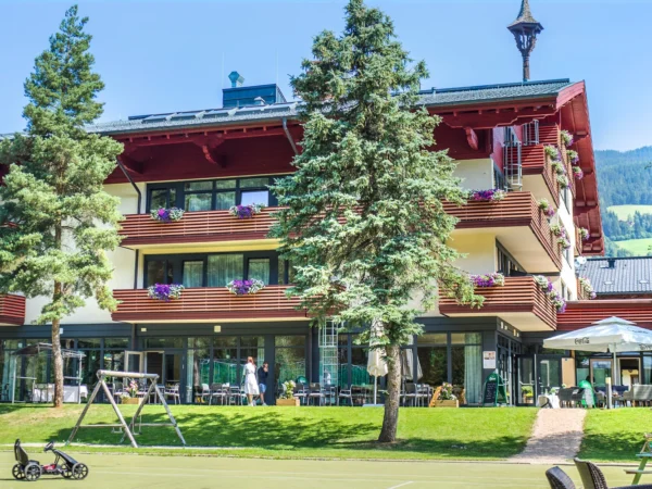 Aktívny oddych v rakúskych Alpách: 3* hotel s polpenziou, neobmedzeným wellness a kartou výhod