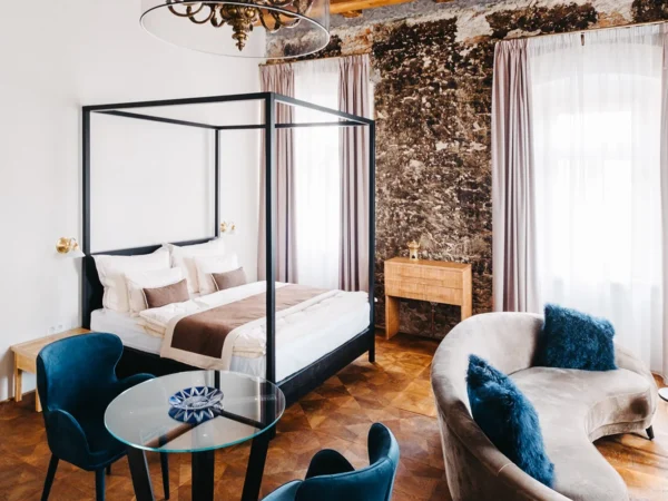 Luxusný hotel len kúsok od Prahy: izba alebo apartmán s raňajkami
