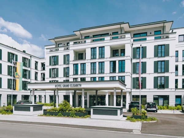 Cisárovnin Bad Ischl: 4* hotel s luxusným wellness a raňajkami alebo polpenziou, karta výhod