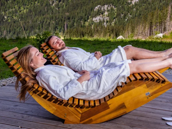 2-hodinový vstup do wellness s výhľadom na Nízke Tatry aj s možnosťou 4-chodovej večere