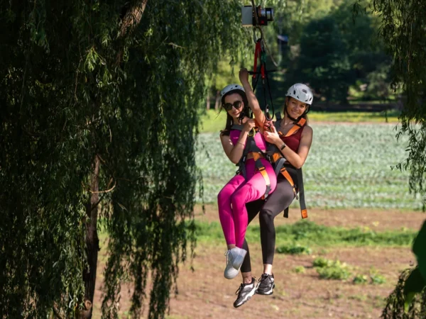 Gombasecký ZIPLINE: Vyskúšajte prvú 500 m dlhú zipline dráhu na Gemeri v atraktívnej lokalite