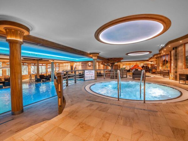 Pobyt v Aqua Sport Hotel*** s vodným svetom a polpenziou