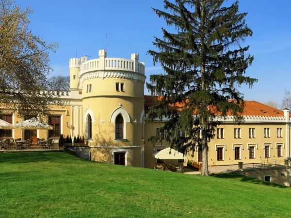 Romantický pobyt v hoteli Chateau St. Havel****: zámožné raňajky, degustačná večera, wellness aj šampanské