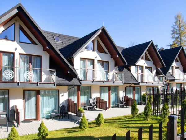 Oddych v srdci Zakopaného: apartmány s vonkajšou vírivkou, blízko turistických chodníkov