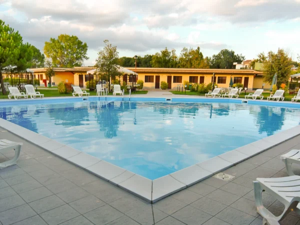 Ravenna: first minute zľava, ubytovanie kúsok od pláže, all inclusive, 1 dieťa zdarma a bazén