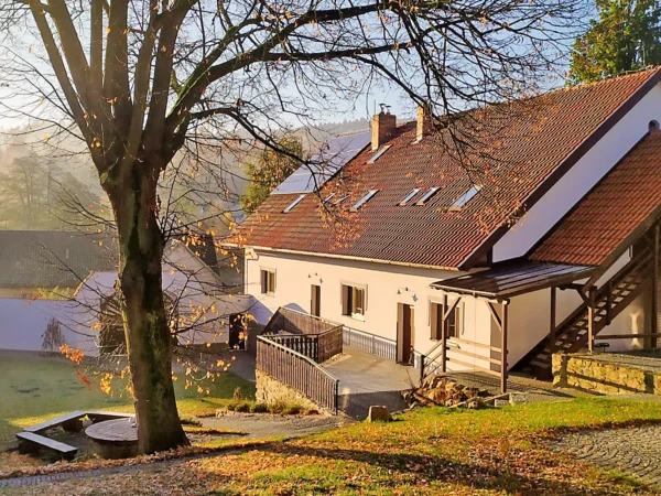 Ubytovanie v penzióne na statku: raňajky aj vstup do wellness, možnosť jazdy na koni