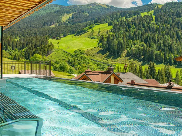 Údolie Gastein: hotel v 1 000 m n. m., bohato vybavený wellness, polpenzia a lyžovanie
