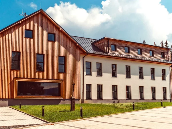 Pobyt na Šumave: moderné apartmány v Javornej, 17 km od Čertovho jazera