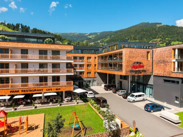 Apartmány pre 4 až 8 ľudí v centre Zell am See: sauny, turistika a poloha kúsok od jazera