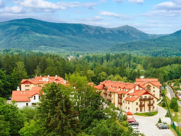 Relaxačný pobyt v horách: hotel v Karpaczi s polpenziou a neobmedzeným wellness