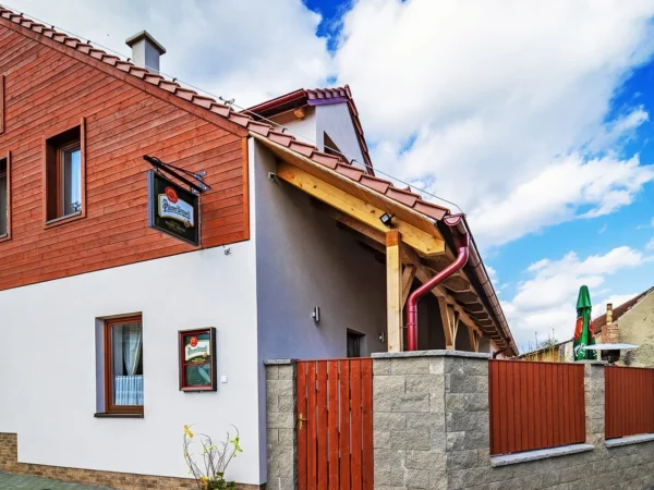 Pobyt na moravskom vidieku: penzión na statku pri Moravskom Krumlove, raňajky z domácich surovín