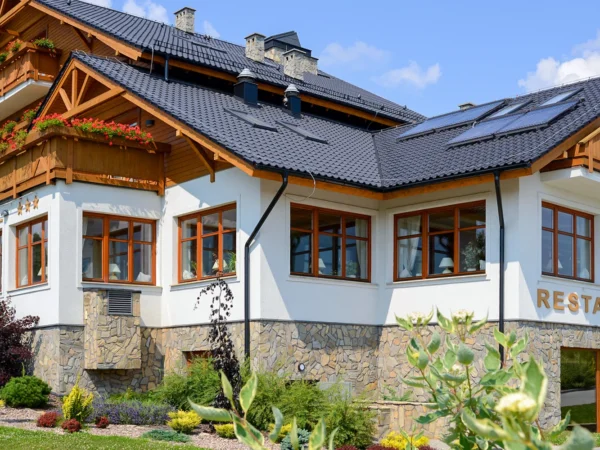 Pobyt v Poľsku: 3* hotel v Kladskej kotline, strava, sauna aj bazén