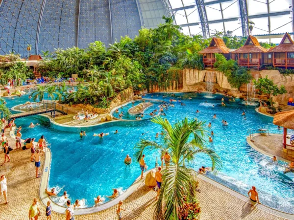 Pobyt priamo v Tropical Islands s neobmedzeným vstupom do vodného areálu aj možnosťou sáun