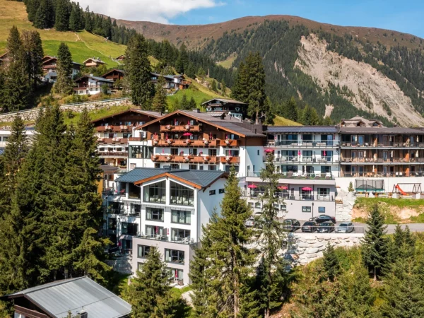 Leto vo Vysokých Tauroch: krásny hotel s polpenziou aj wellness a lanovky zadarmo