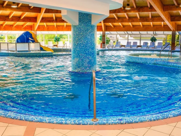 Relax pre rodinu alebo partiu blízko Budapešti: neobmedzene wellness, možnosť polpenzie a zľavy, deti zadarmo