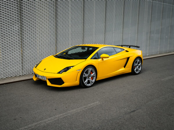 Zážitková jazda na Lamborghini Gallardo na okruhu