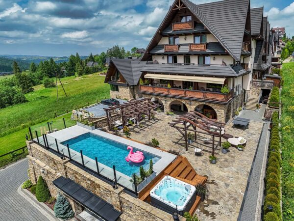 Pensjonat Orlik**** Mountain Resort & Spa v poľských Tatrách s miniSPA a zľavou do Termy Bukovina