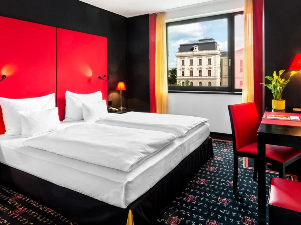 Dovolenka v centre Plzne: 4* dizajnový hotel pri cyklotrase a pivovare vrátane raňajok