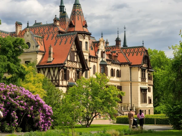 Jednodňový Výlet do Česka: ZOO Zlín a zámok Lešná