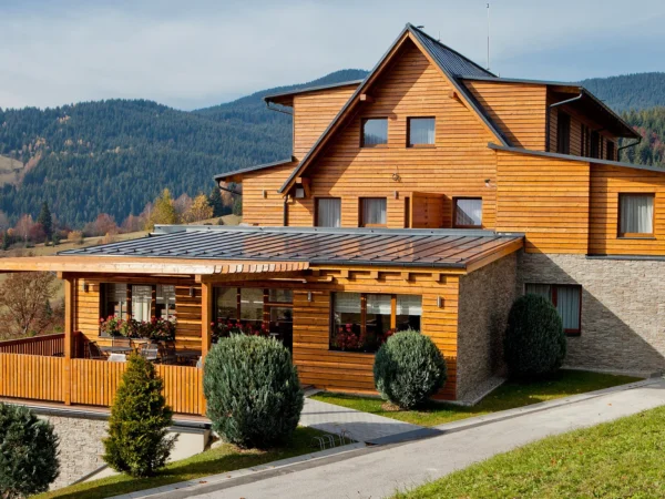 Pohodový pobyt v prírode Malej Fatry: 4* hotel s jedlom a wellness pre dvoch