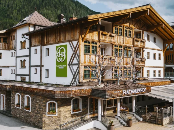 Horský hotel vo Flachau s raňajkami, wellness a turistickou kartou