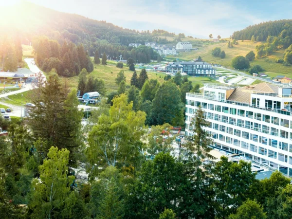 Moderný hotel na poľskej strane Králického Snežníka: v zime lyže, v lete bicykle a aktivity