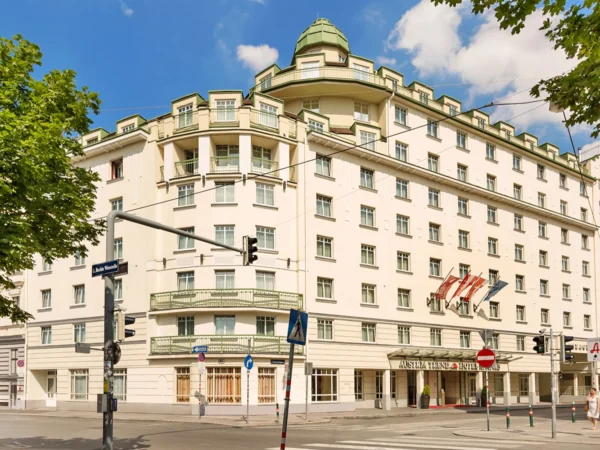 4* hotel v centre Viedne: raňajky, pobyt pre dieťa do 11,9 rokov zadarmo aj jazda na vyhliadkovom bicykli