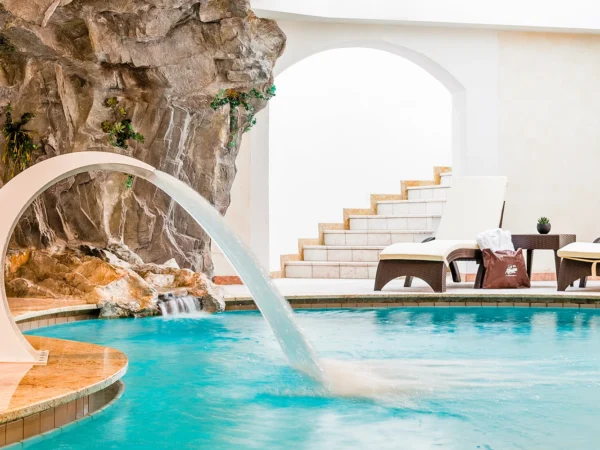 Južné Tirolsko: 4* horský hotel s polpenziou a neobmedzeným wellness