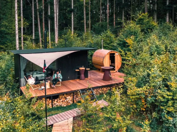 Tiny house na Sázave: cédrová sauna, možnosť raňajok aj grilovania