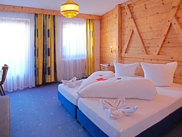 Dovolenka v rakúskych Alpách: 3* tirolský hotel s polpenziou, wellness, karta výhod
