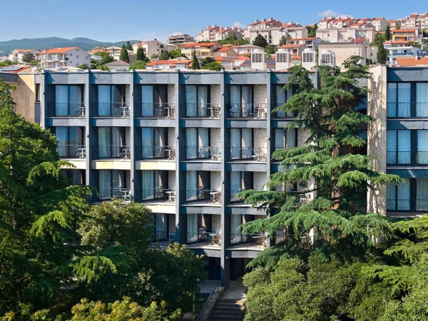 Kvarnerský záliv: 3* hotel len 100 od mora, wellness a all inclusive light