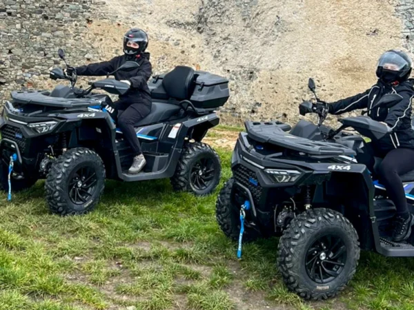 Deň v sedle štvorkolky – vyrazte sami alebo vo štvorici na štvorkolkách Linhai Landforce 550 L