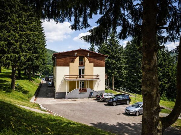 Horský hotel Magura *** so stravou, vstupom do wellness a relaxačnými procedúrami