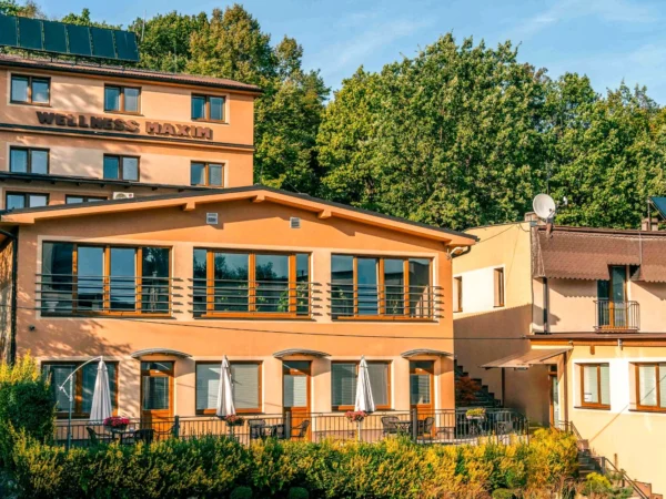 Kúpeľné Bojnice v penzióne Maxim: Raňajky alebo polpenzia, vstup do wellness