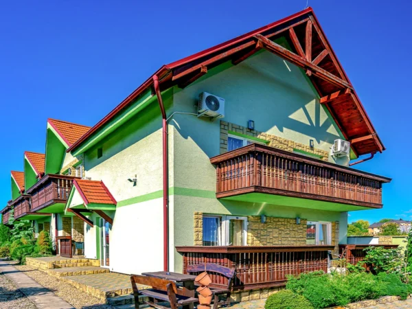 Pobyt v Podhájskej 250 m od termálneho kúpaliska, možnosť raňajok