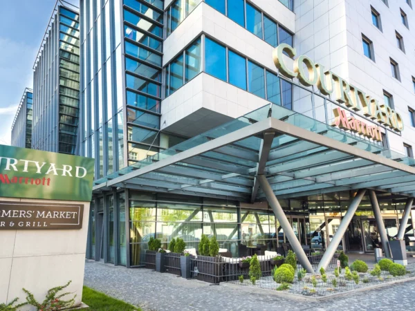 Pobyt v hoteli Courtyard by Marriott: výborná lokalita, raňajky aj fitness, parkovanie a dieťa zdarma