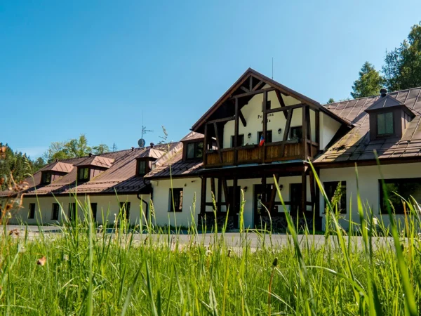 Pobyt v pokojnej dedine v Jeseníkoch: izba alebo apartmán až pre 7 osôb, cca 7 km od Karlovej Studánky